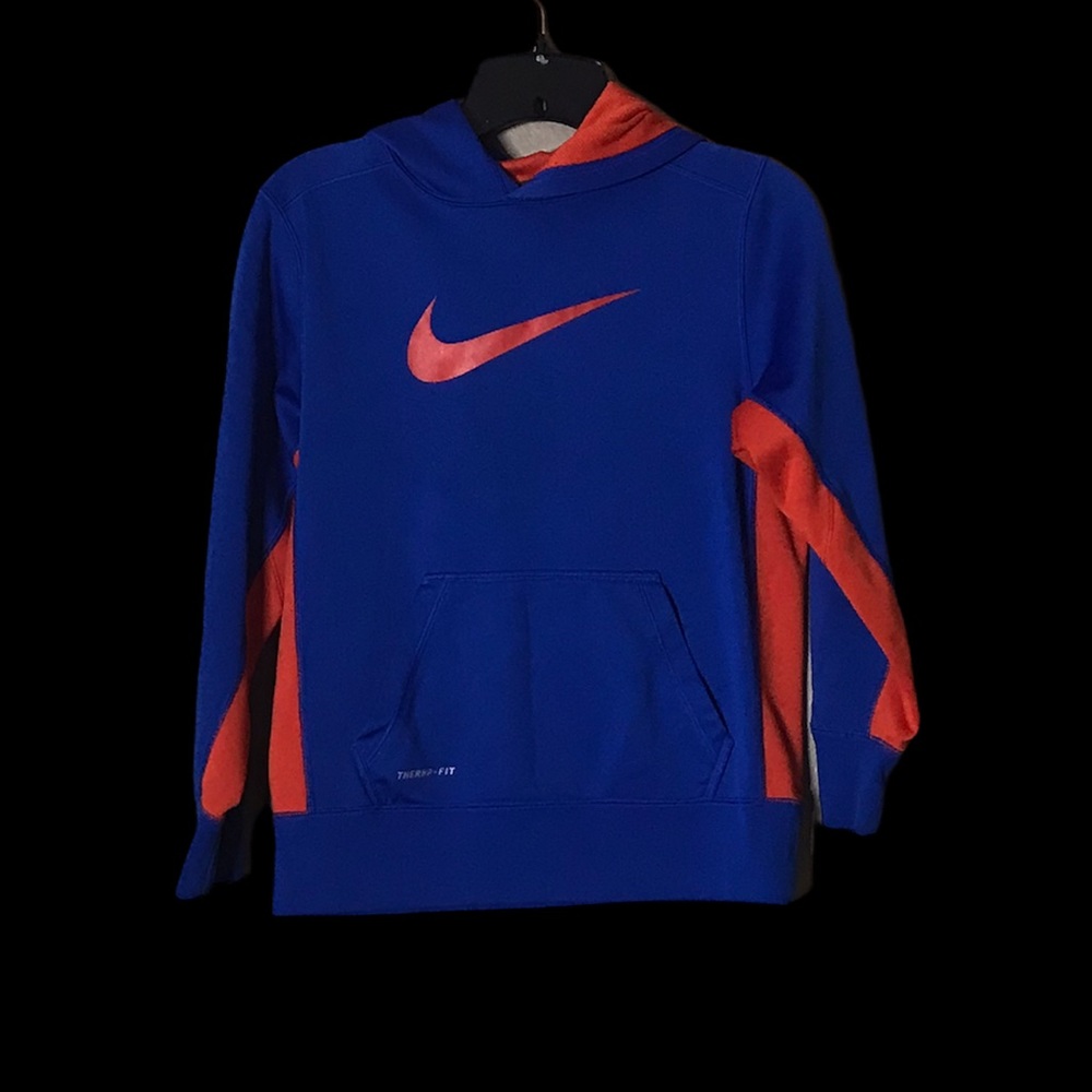 Nike hoodie sweatshirt children’s M